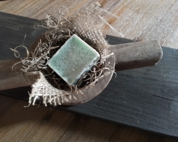 Amber blokje, eucalyptus